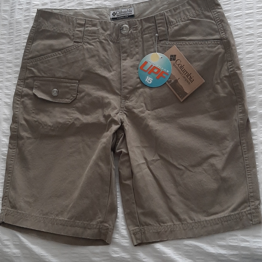 NWT Columbia Shorts UPF 15 size 6 SOLD OUT
